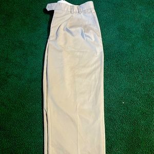 Cutter and Buck CD drive tec slacks